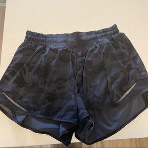 Lululemon Camo Print Running Short Size 6